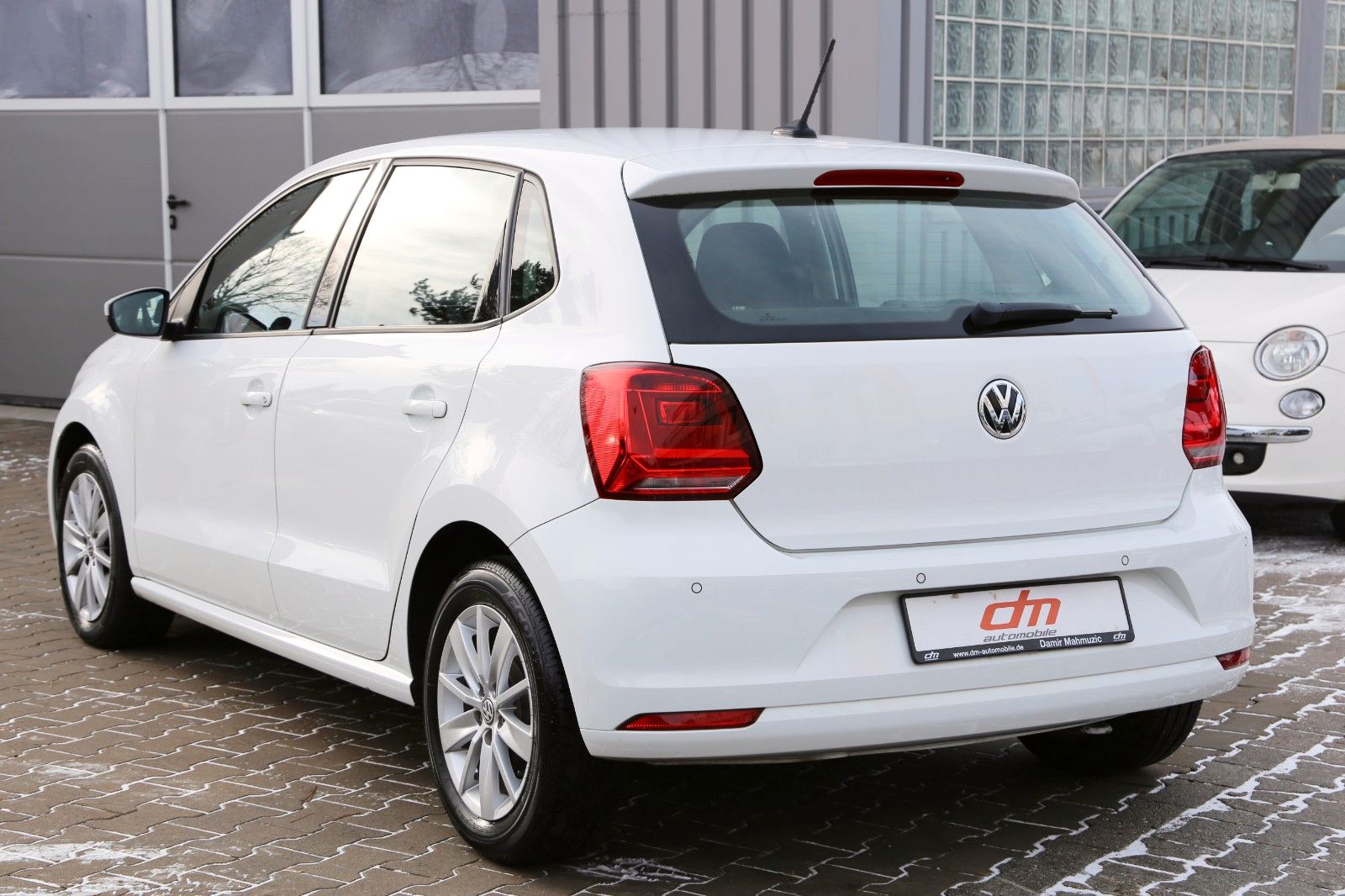 Fahrzeugabbildung Volkswagen POLO V COMFORTLINE 1.4 TDI