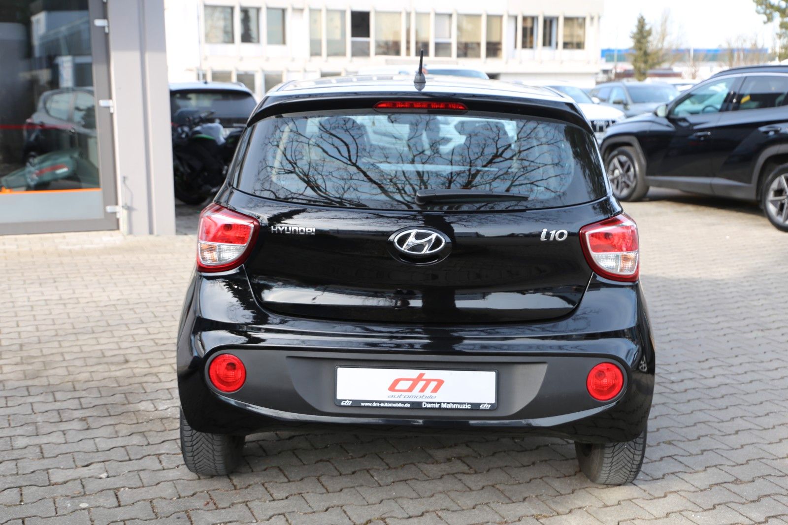 Fahrzeugabbildung Hyundai i10 TEMPOMAT*KLIMA*8X BEREIFT