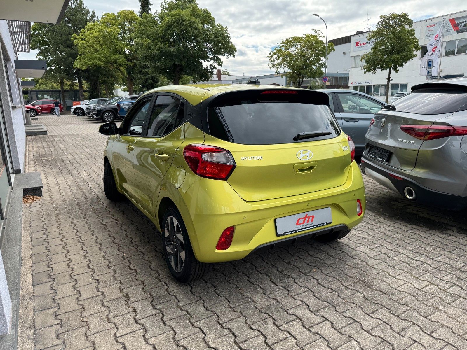 Fahrzeugabbildung Hyundai i10 Trend, 1.0, Automatik, Komfort-Paket