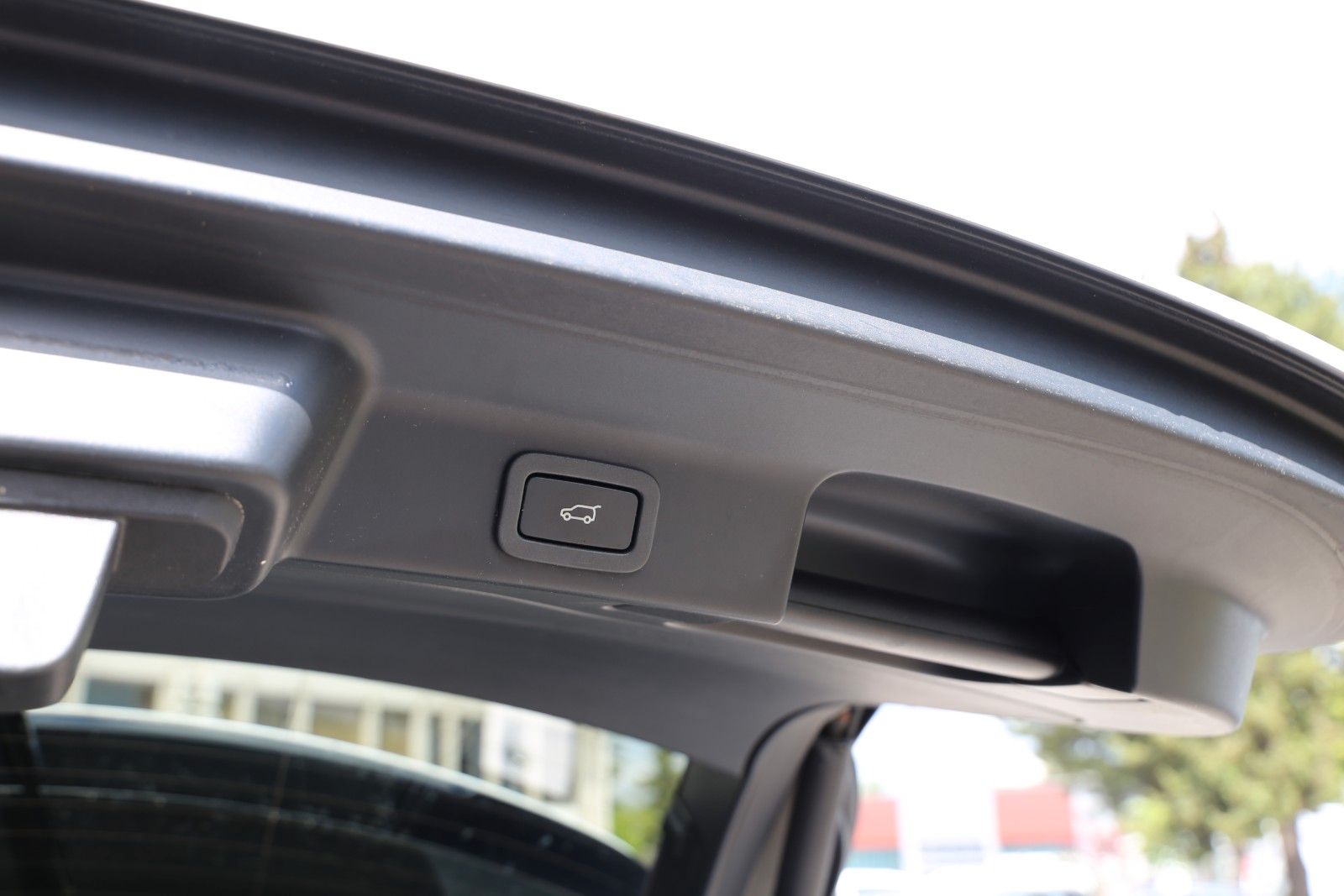 Fahrzeugabbildung Jaguar F-PACE 3.0 V6 R-Sport AWD*NAVI*KAM*PANO*HEAD-UP*