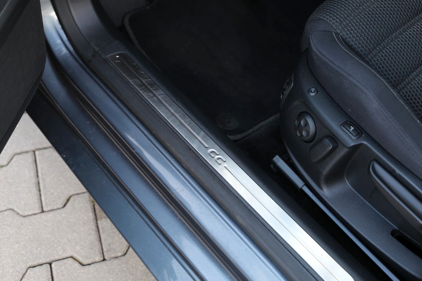 Fahrzeugabbildung Volkswagen CC 2.0 TDI*NAV*PDC*LED*