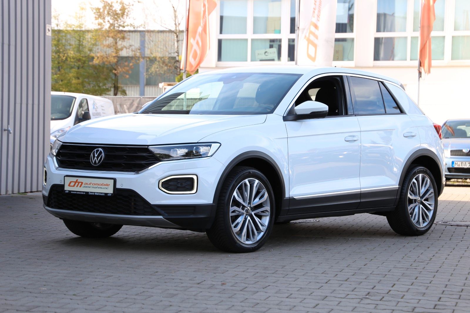 Volkswagen T-Roc 2.0 TDI 140 KW 4Motion*LED*NAV*STDHZ*PDC*