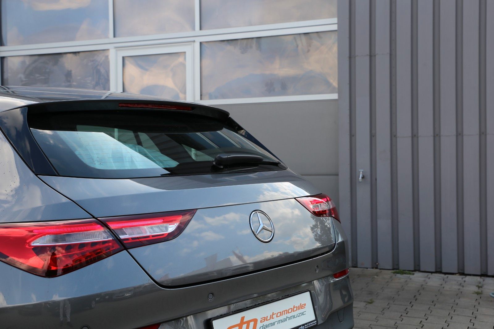 Fahrzeugabbildung Mercedes-Benz CLA 200d SB*MBUX*PDC*