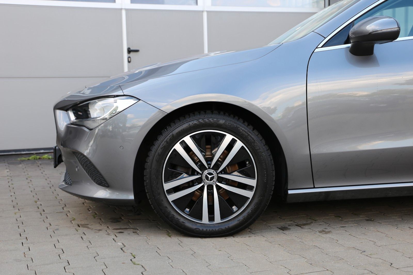Fahrzeugabbildung Mercedes-Benz CLA 200d SB*MBUX*PDC*