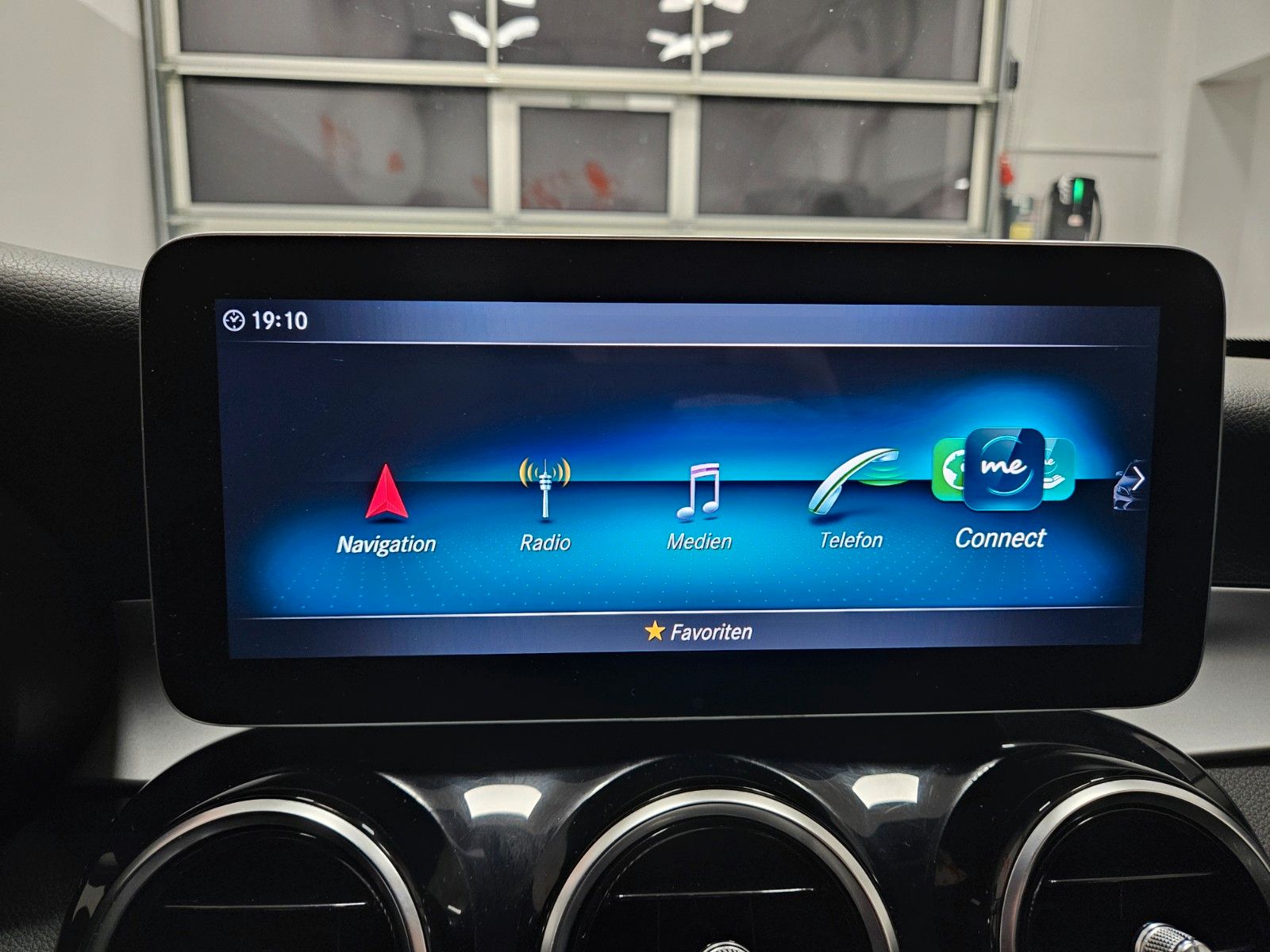 Fahrzeugabbildung Mercedes-Benz C200d 110kW T-Modell KAM*NAV*COMAND