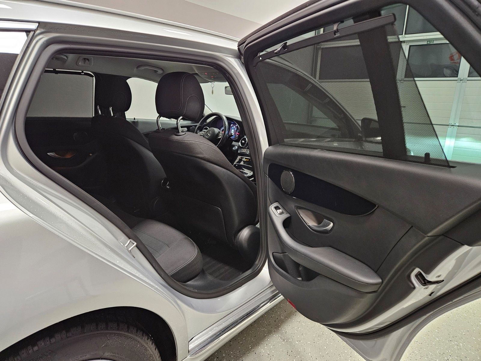 Fahrzeugabbildung Mercedes-Benz C200d 110kW T-Modell KAM*NAV*COMAND