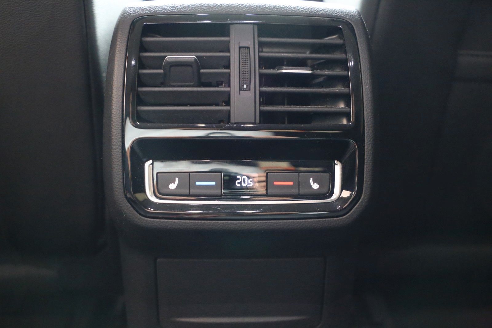 Fahrzeugabbildung Volkswagen Arteon 2.0 TDI 110kW*ELEGANCE*KAM*