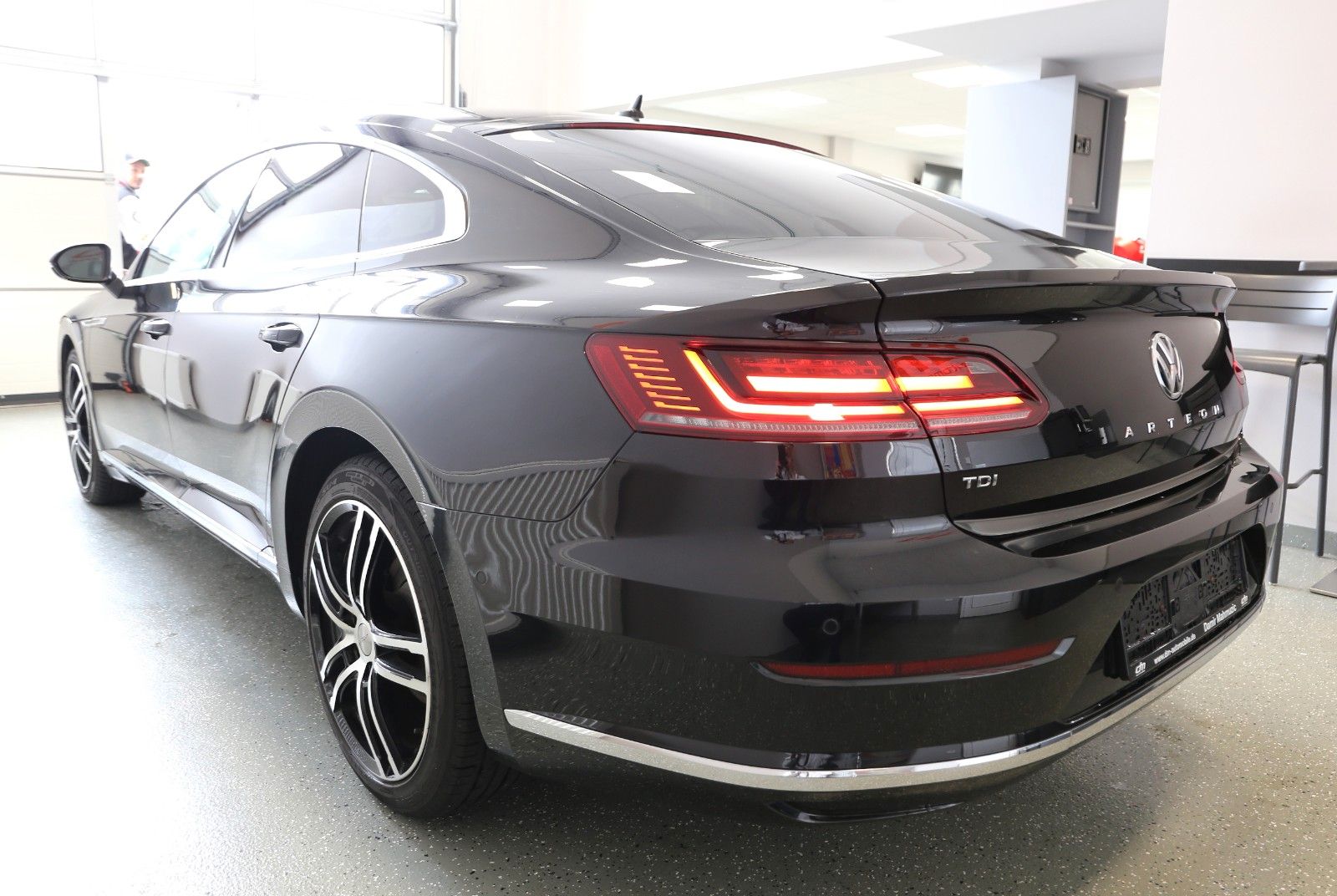 Fahrzeugabbildung Volkswagen Arteon 2.0 TDI 110kW*ELEGANCE*KAM*
