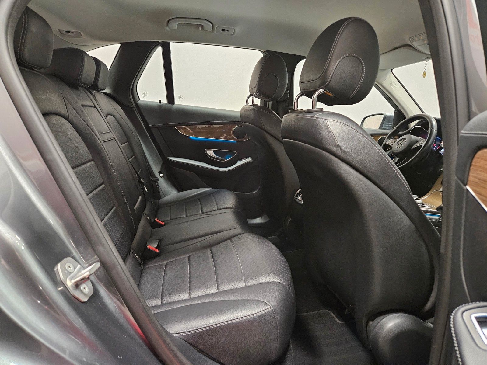 Fahrzeugabbildung Mercedes-Benz GLC 220 d 4Matic*PARK*KEYLESS