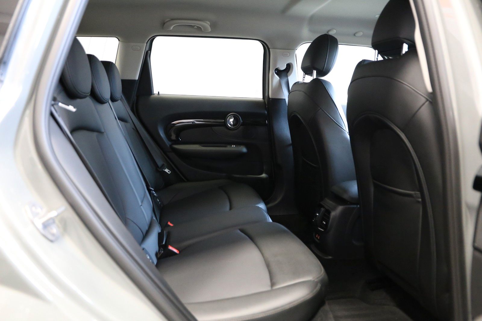 Fahrzeugabbildung MINI ONE Clubman*Park*LED*Start/Stop*Blth.