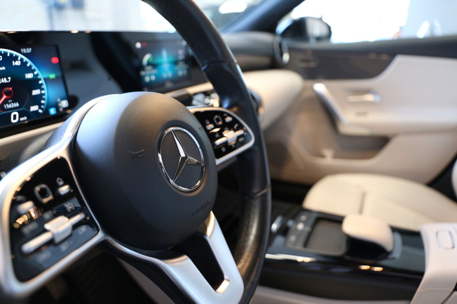 Fahrzeugabbildung Mercedes-Benz A 200 d