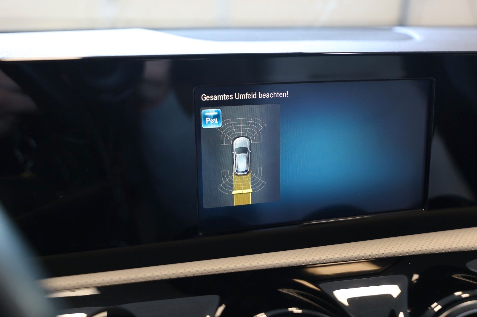 Fahrzeugabbildung Mercedes-Benz A 200 d