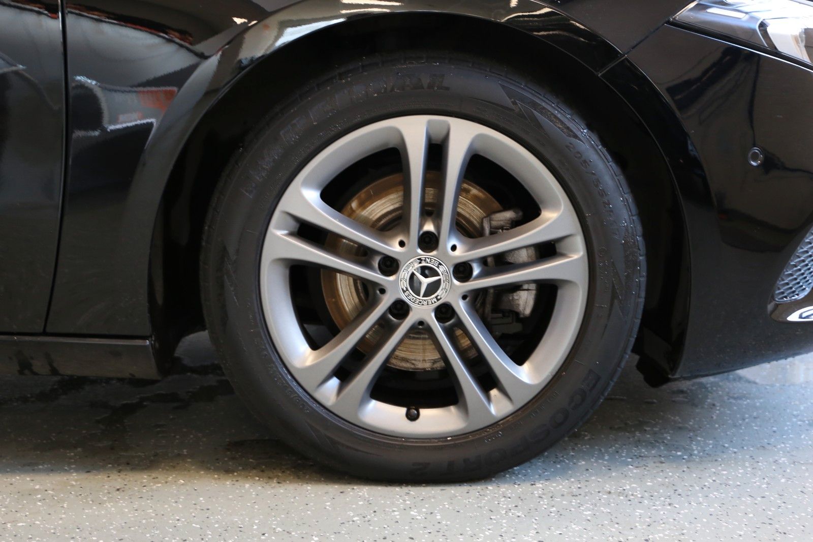 Fahrzeugabbildung Mercedes-Benz A 200 d