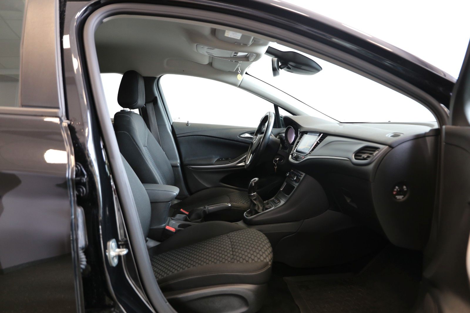 Fahrzeugabbildung Opel Astra K 1.6 CDTI 100kW Sports Tourer *EDITION*