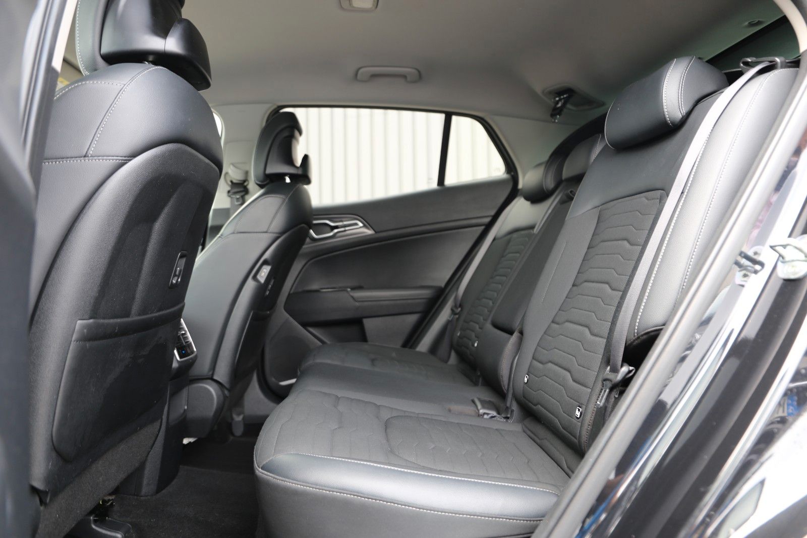 Fahrzeugabbildung Kia Sportage 1.6 Vision 4WD*NAVI*SITZ HZ*SPORT*KAM