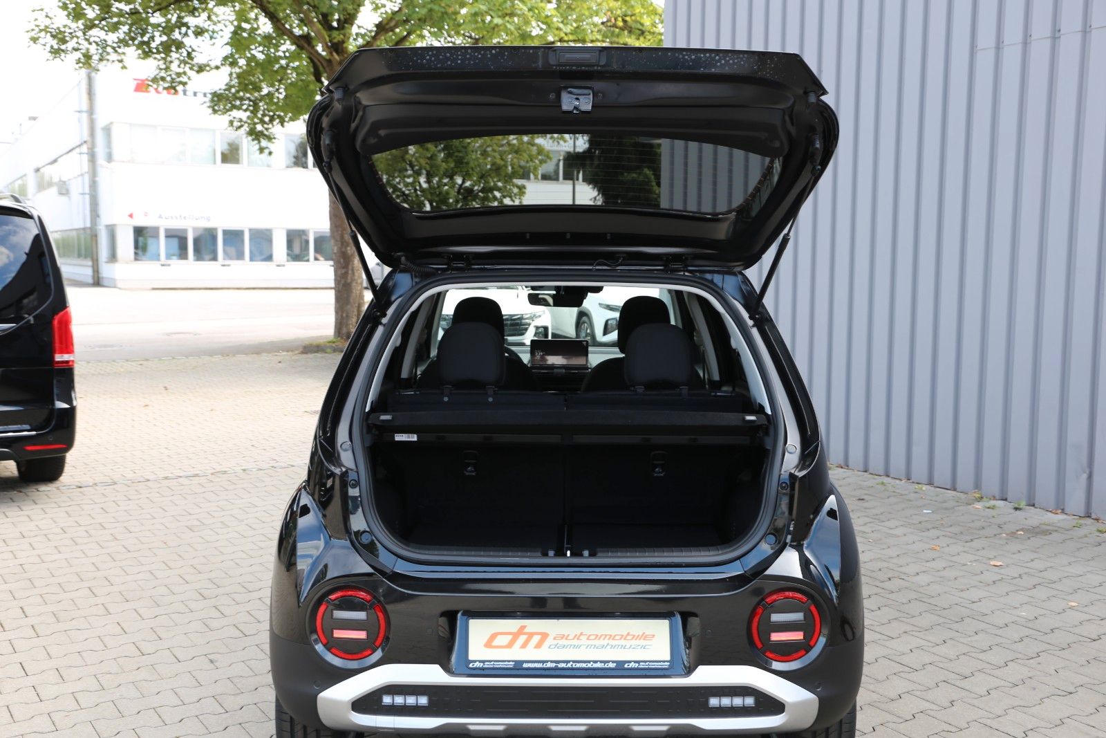 Fahrzeugabbildung Hyundai INSTER Elektro 42 kW FWD