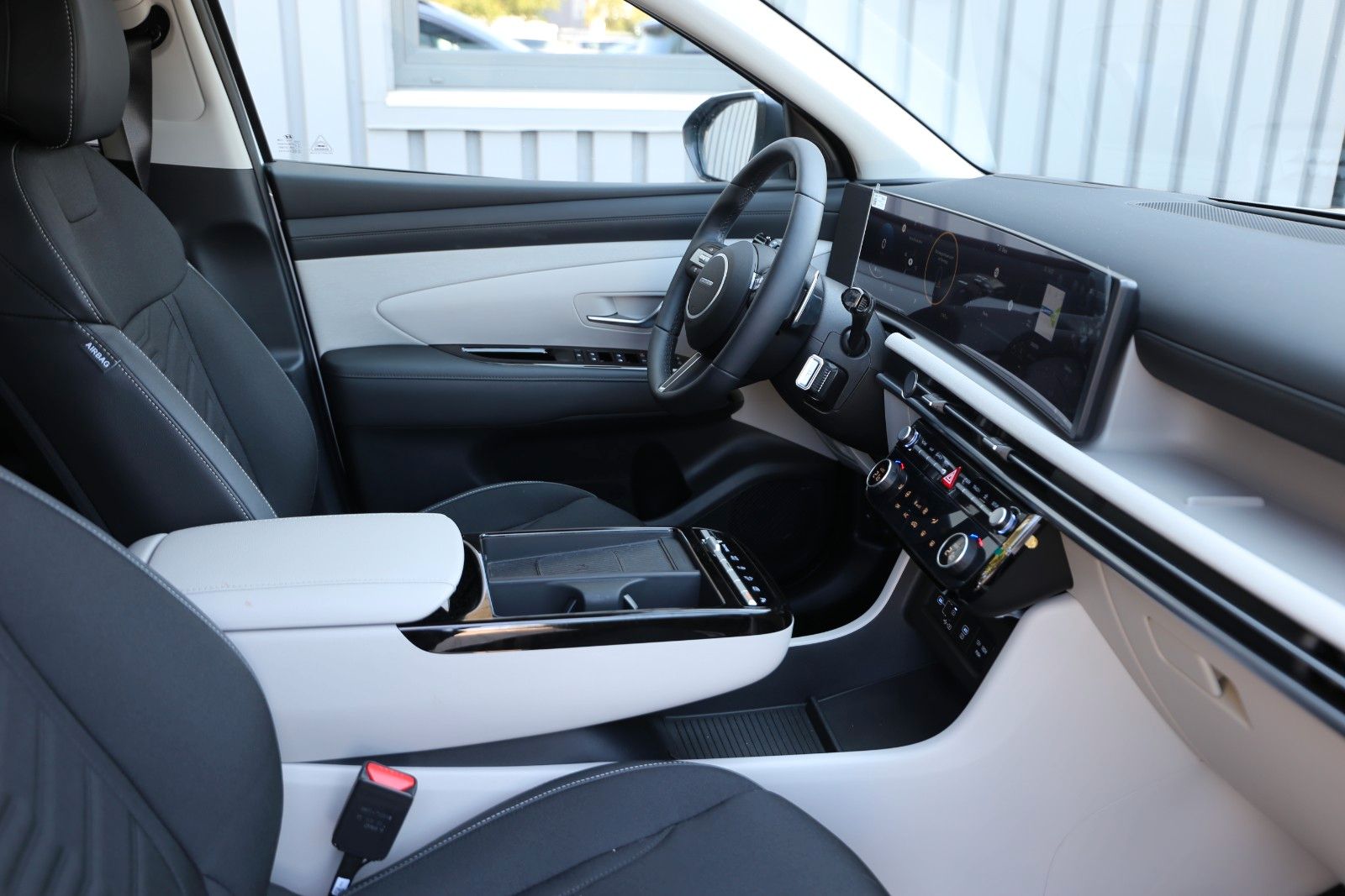 Fahrzeugabbildung Hyundai Tucson 1.6 T-GDI KRELL*LED*HUD*360°