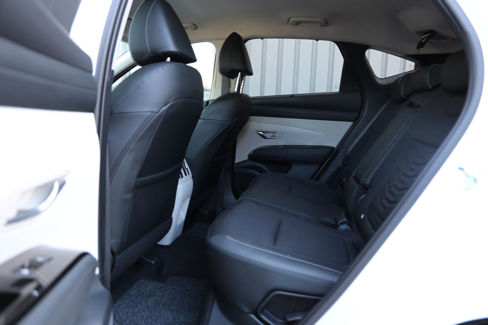 Fahrzeugabbildung Hyundai Tucson 1.6 T-GDI KRELL*LED*HUD*360°