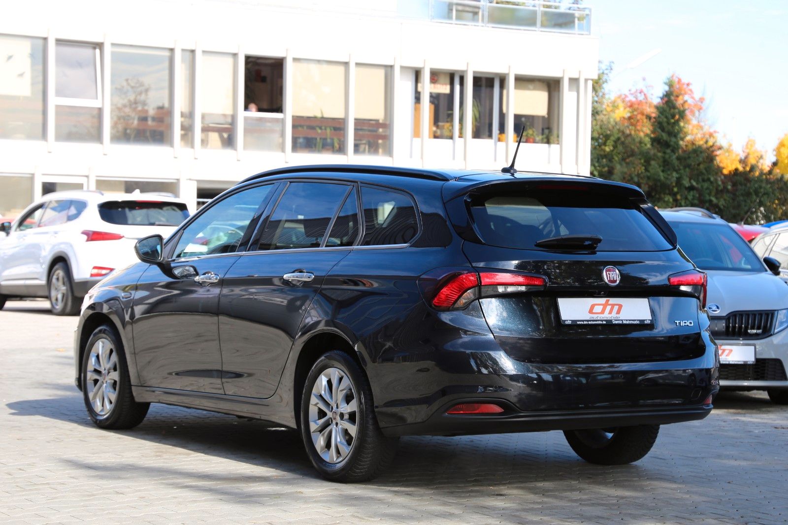 Fahrzeugabbildung Fiat Tipo Lounge 1.4 START/STOPP APPLE/ANDROID