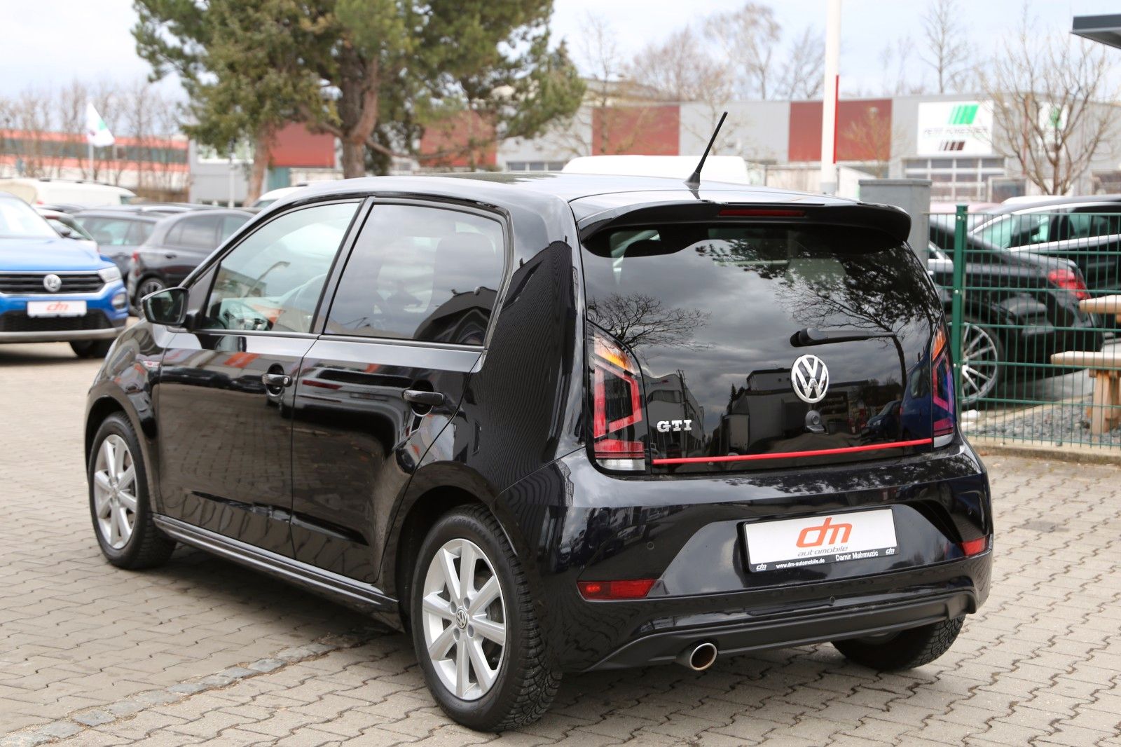 Fahrzeugabbildung Volkswagen up! GTI 1.0 TSI ALU PDC LED SHZ SOUND APP