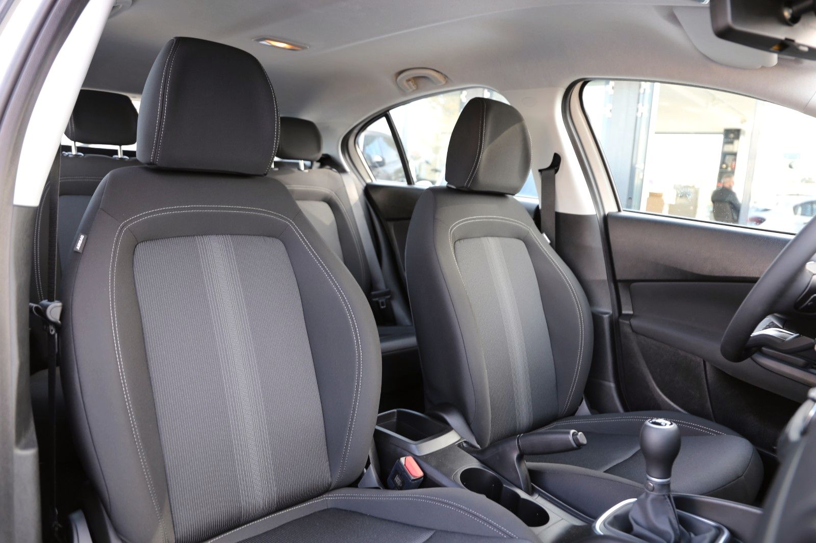 Fahrzeugabbildung Fiat Tipo 1.0 120PS T3 CITY LIFE NAV APPLE KLIMA TEMP