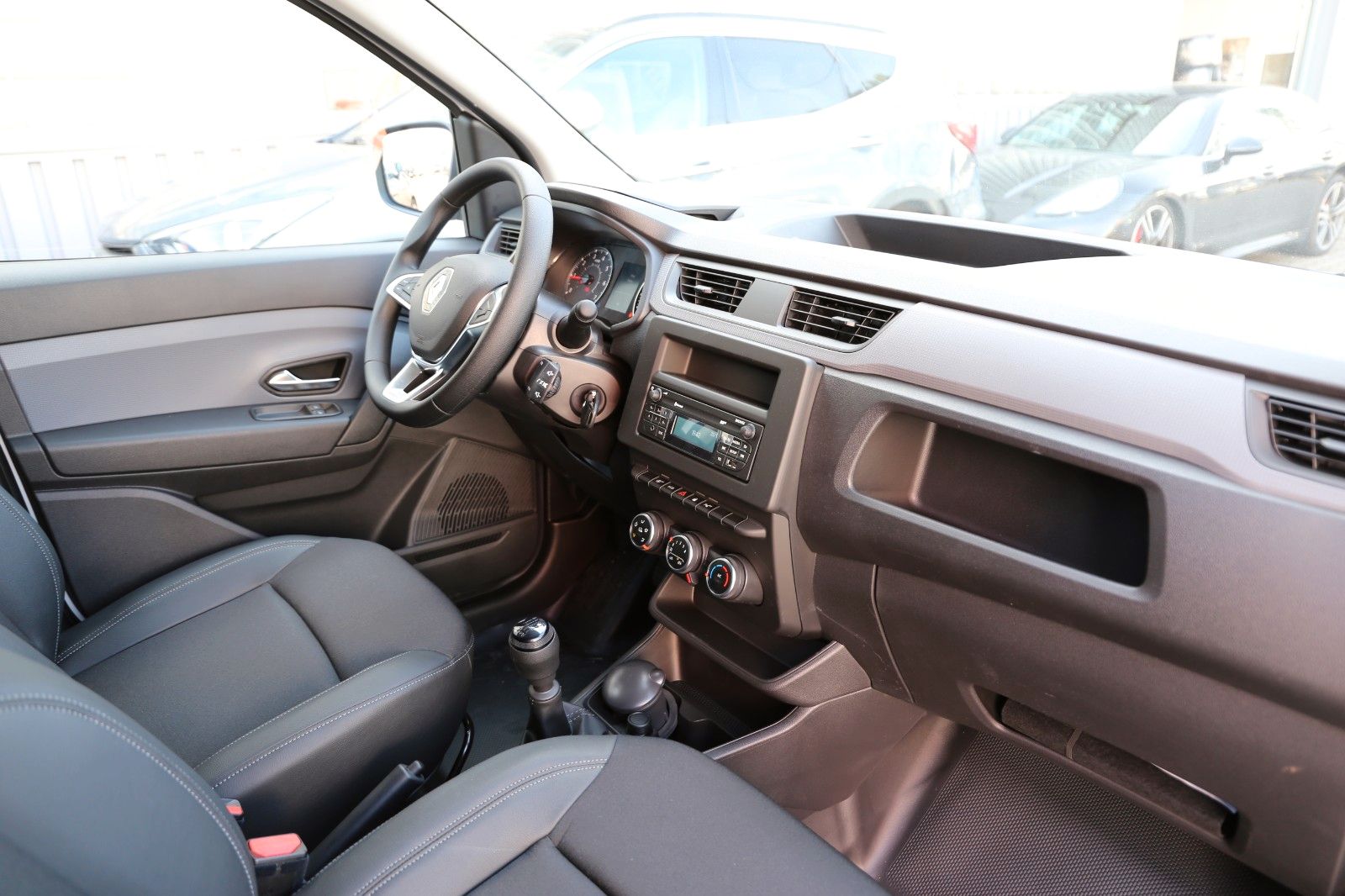 Fahrzeugabbildung Renault Express Extra BLUE 1.5 dCi 95+ PRO